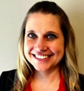Influential Women Profiles Lisa Makowski: Transforming a Family Recipe into a Thriving Community Brand with Maks Mix