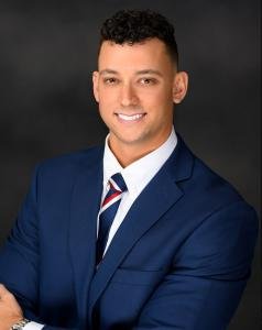 THE RAIMONDO LAW FIRM OBTAINS $800,000 SETTLEMENT FOR LONG ISLAND CLIENT INJURED IN UNSAFE LANE CHANGE COLLISION